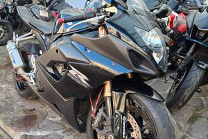 Suzuki GSX R 1000 yoshimura tua a 110€