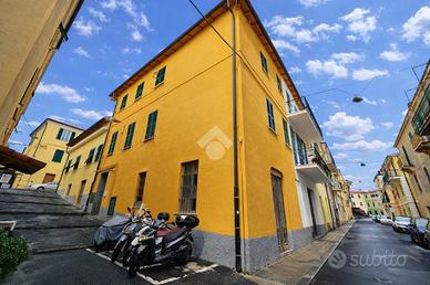 4 LOCALI A SANREMO
