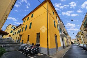 4 LOCALI A SANREMO