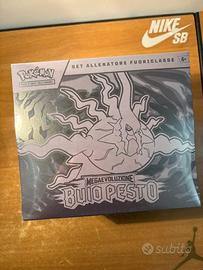 Pokemon Pitch Black Elite Trainer Box Italian