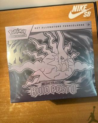 Pokemon Pitch Black Elite Trainer Box Italian