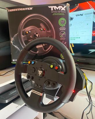 Volante thrustmaster tmx per pc e xbox