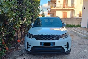 Land Rover Discovery 5 HSE luxury 7 posti 241cv