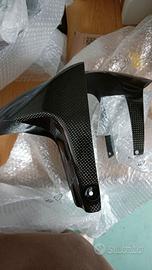 Protezioni in carbonio per Aprilia RSV4 RF 2018