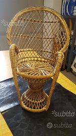 Poltroncina in vimini x appoggio bambola / peluch