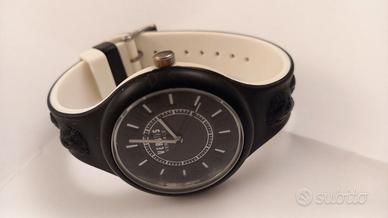 Orologio Versus