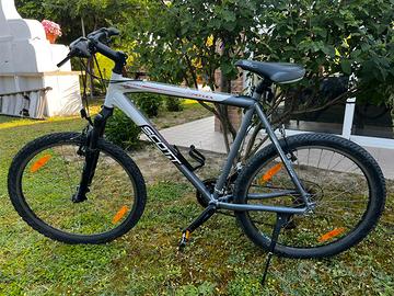 Mountain bike scott 26”