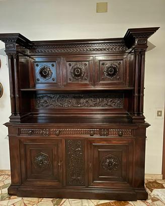 Credenza Neorinascimentale Noce massello-primi’900