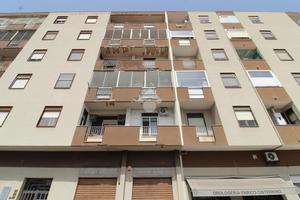 4 LOCALI A BRINDISI