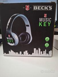 AUDIO CUFFIE BECKS MUSIC KEY