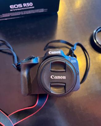 Canon EOS R50 Kit