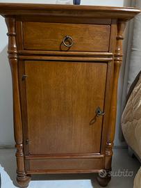 Como’ e comodini arte povera