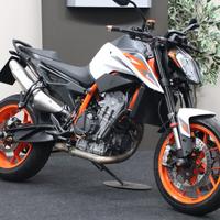 KTM 890 Duke R