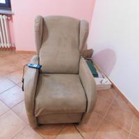 Poltrona elettrica 2 motori.