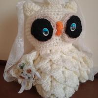 Peluche amigurumi gufo sposa