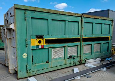 N. 1 CASSA IN FERRO DA 6 METRI