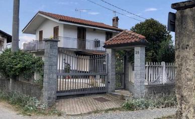 Immobile in asta di 188 m² con 3 locali a Barbania