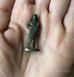 Soldatino in metallo anni 80