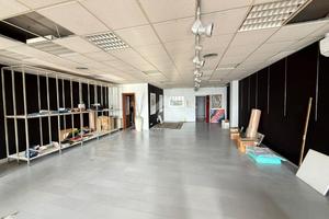 UFFICIO A CERNUSCO SUL NAVIGLIO