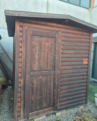 Casetta in legno artigianale – 210 x 210 x 220 cm