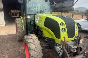 Claas nexon 240f