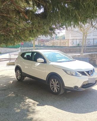 Nissan Qashqai 1500 dCi 110 CV
