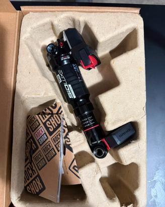 Rockshox Sidluxe Flight attendant 165x45 spark