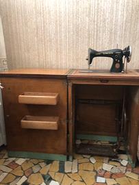Macchina da cucire Singer vintage anni 50