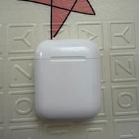 Custodia per airpods