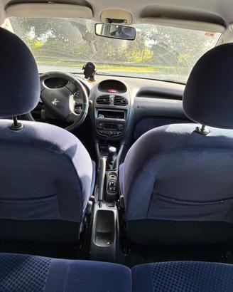 Peugeot  206
