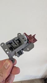 hotpoint ariston ltf 8b019c blocco porta