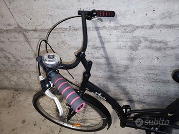 Classica bici BTwin da donna, ruote del 26