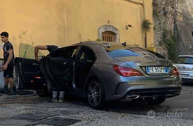 Mercedes CLA200