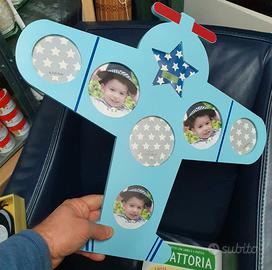 Portafoto aereo azzurro d legno