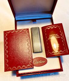 Accendino argento Cartier