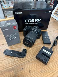Canon RP  + 24-105 + impugnatura  + 4batterie