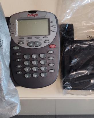 3 Telefoni IP Avaya 4610 SW + Base
