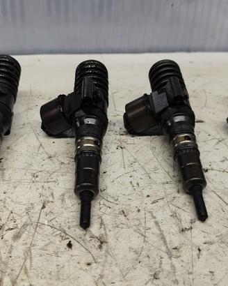 INIETTORI VOLKSWAGEN Golf 5 Berlina Benzina 2.0 (0