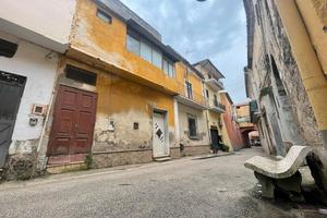 Soluzione indipendente 120 mq - bellona