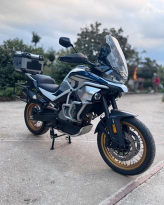 mt800 explorer