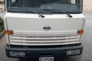 Furgone isotermico nissan eco t 100