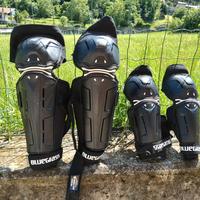 protezioni per MTB gambe e braccia Bluegrass 