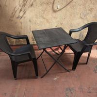 Tavolo acciaio/vimini + 2 sedie da giardino