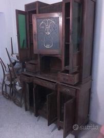 Antica credenza in ciliegio