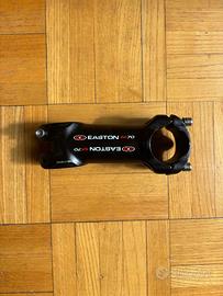 Attacco manubrio MTB