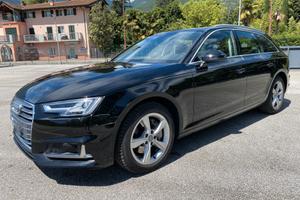 Audi A4 Avant 40 TDI quattro Aut. > !!!