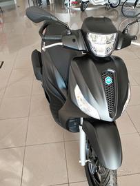 Piaggio Medley 