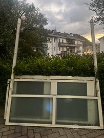 Telaio e porta a 2 ante in alluminio