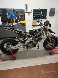 Ricambi Dorsoduro 750