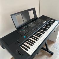 YAMAHA PSR-E473